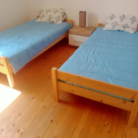 Family House عائلي بجميع مواصفات الراحة Travnik