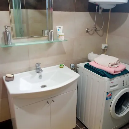 Family House عائلي بجميع مواصفات الراحة Dom wakacyjny