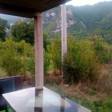 Family House عائلي بجميع مواصفات الراحة